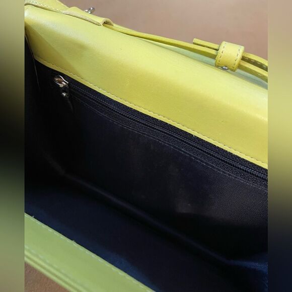 Fennec Yellow Leather Small Crossbody Handbag - Picture 8 of 9